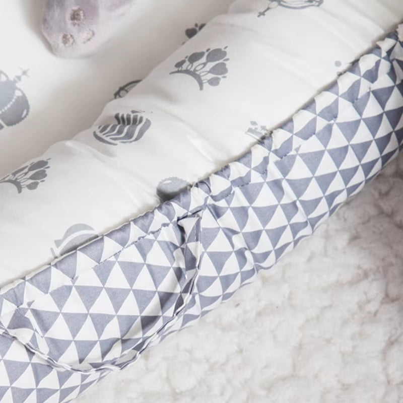 85*50Cm Baby Nest Bed with Pillow Portable Crib Travel Bed Infant Toddler Cotton Cradle for Newborn Baby Bed Bassinet Bumper