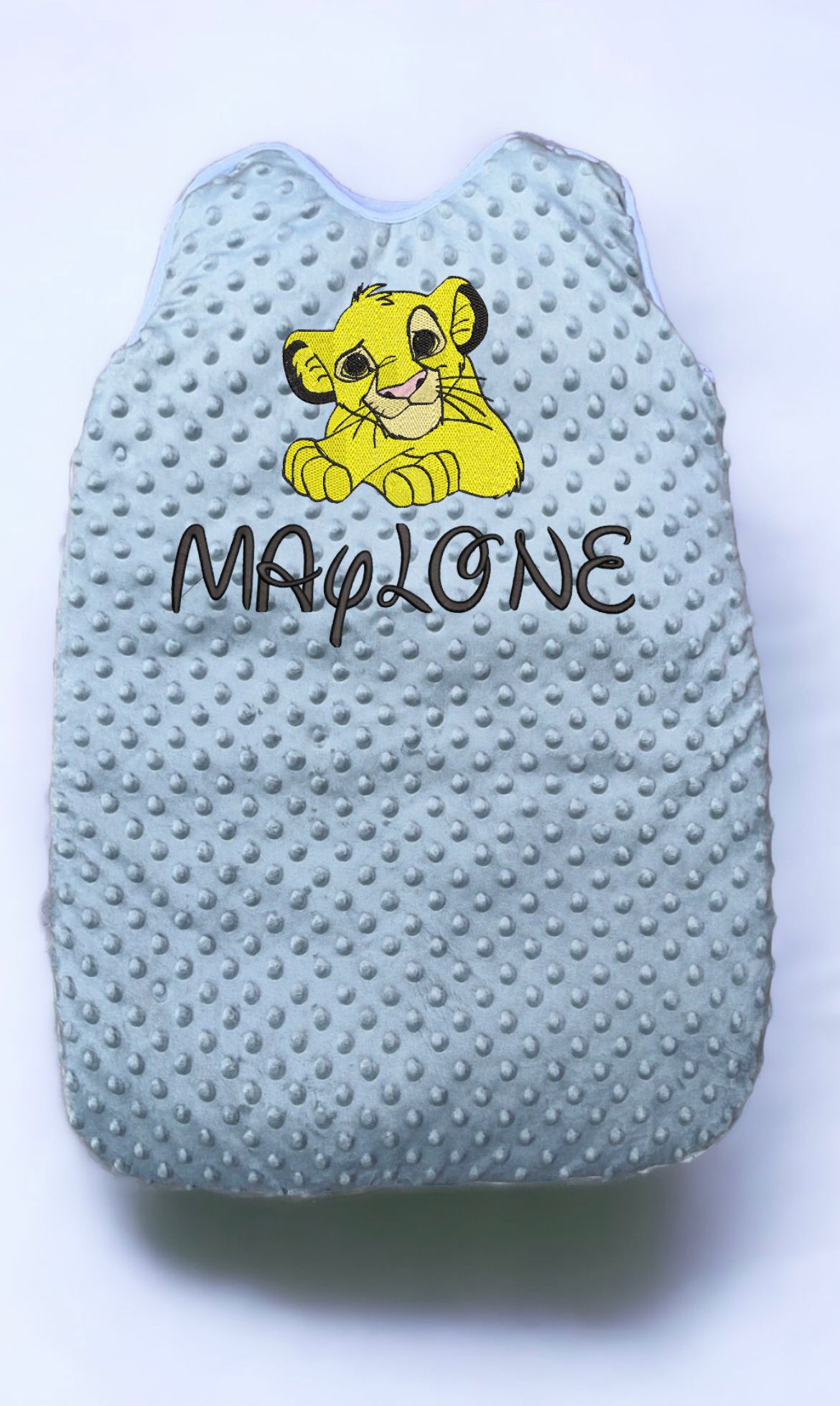 Gigoteuse personnalisé brodé thème simba