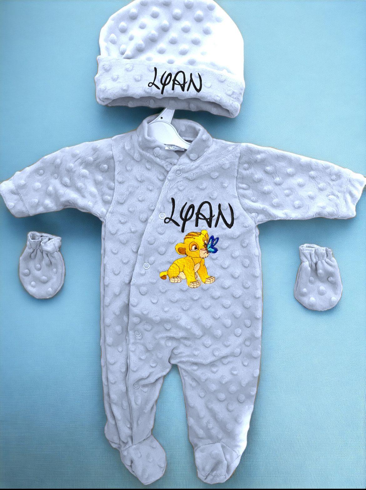 pyjama personnalisé en broderie théme naissance