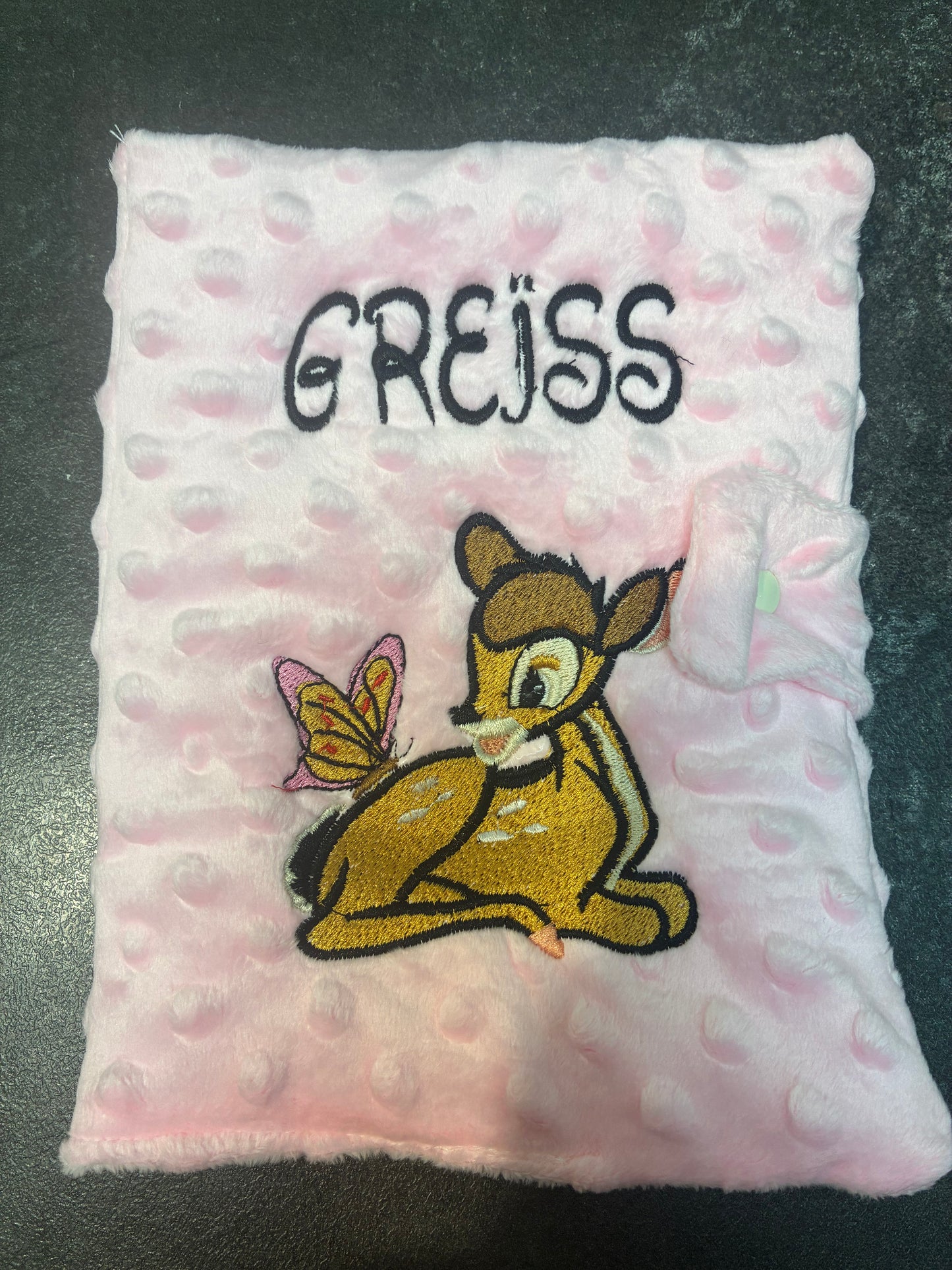 protège carnet de santé personnalisé broderie
