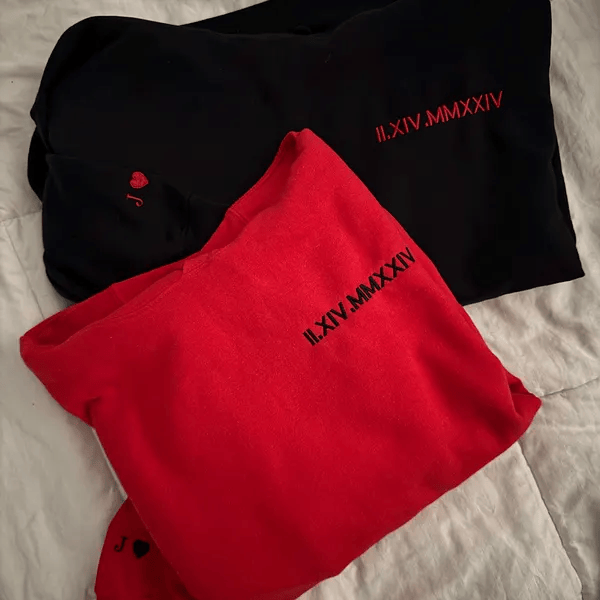 Sweat à capuche brodé coeur initial personnalisé, sweat-shirt brodé pour couples assorti personnalisé, cadeau de la Saint-Valentin, cadeaux d'anniversaire